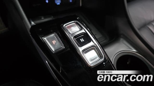 Hyundai Sonata 2021 — фото 9 из 20