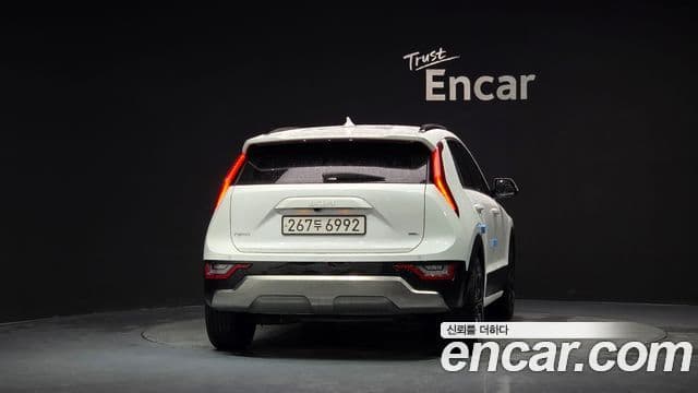 Kia Niro 2022 — Şəkil 4/20