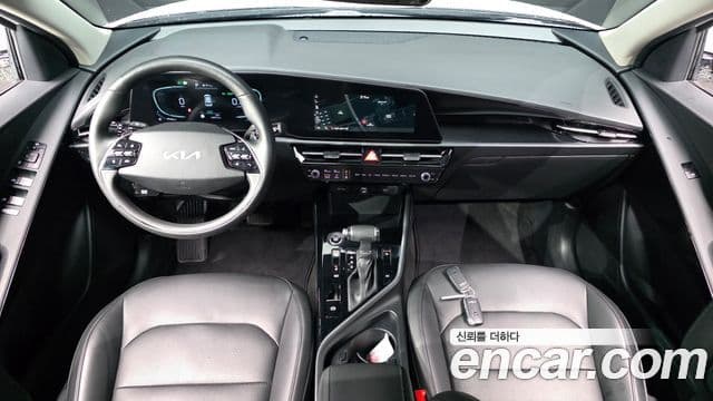 Kia Niro 2022 — Şəkil 7/20