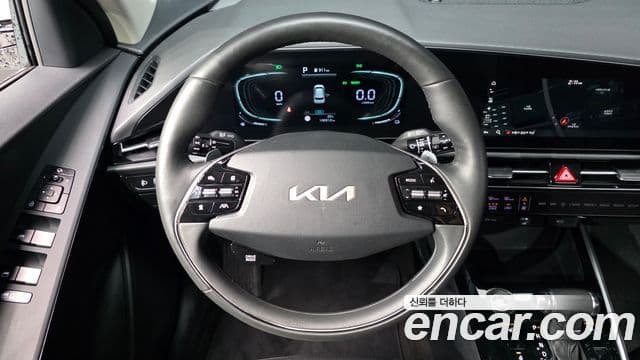 Kia Niro 2022 — Şəkil 14/20