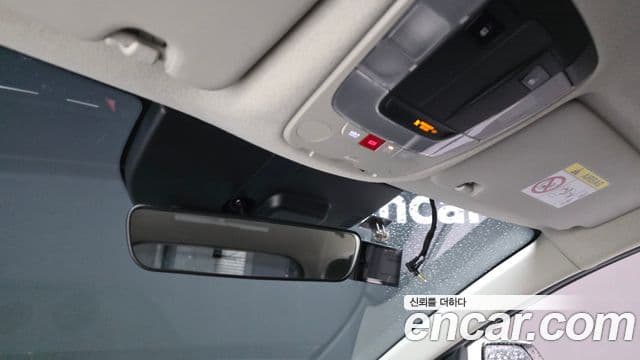 Kia Niro 2022 — Şəkil 18/20