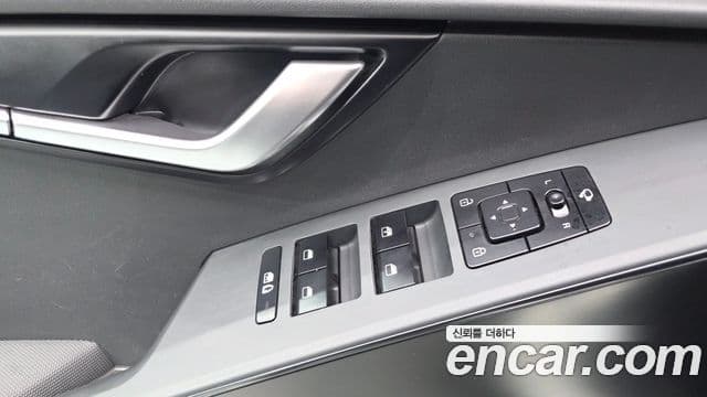 Kia Niro 2022 — Şəkil 20/20