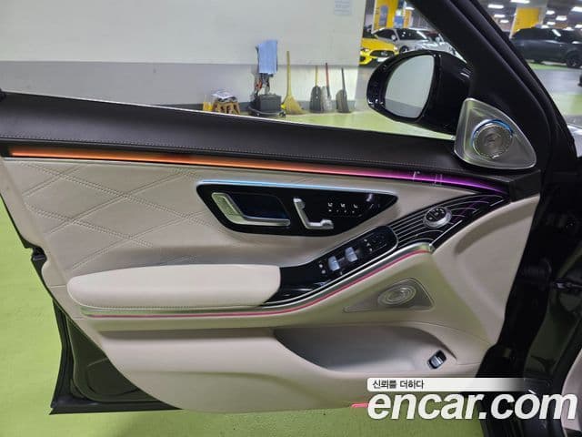 Mercedes-Benz S-Class 2023 — фото 17 из 19