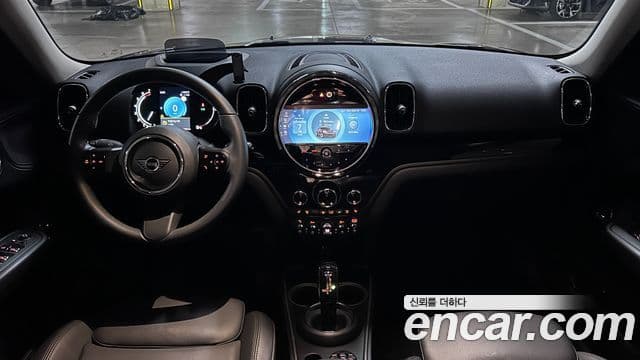 Mini Cooper Countryman 2023 — ფოტო 6/20