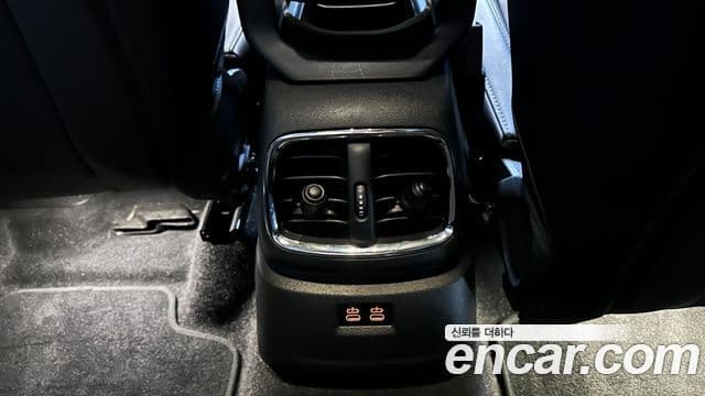 Mini Cooper Countryman 2023 — ფოტო 18/20