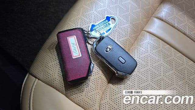 Kia Sorento 2020 — ფოტო 17/20