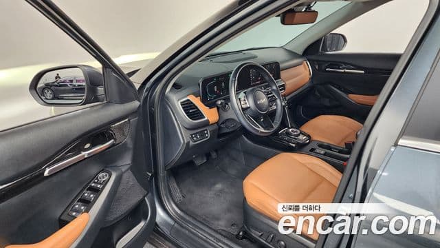 Kia Seltos 2023 — ფოტო 10/20