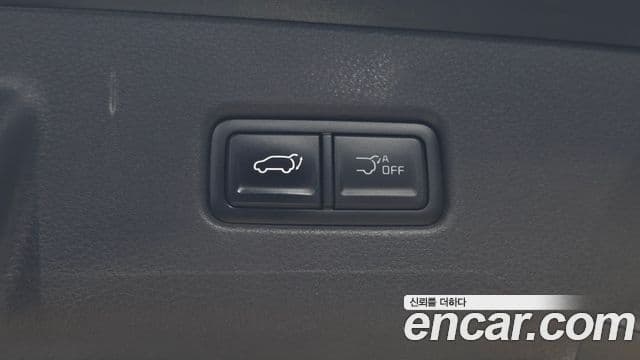 Kia Carnival 2025 — ფოტო 18/20