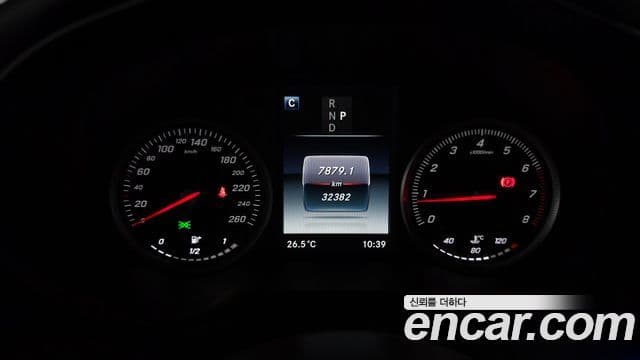 Mercedes-Benz GLC-Class 2019 — ფოტო 8/20