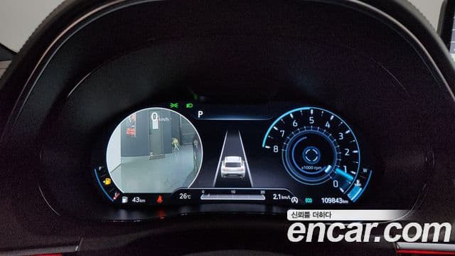Genesis GV70 2021 — ფოტო 8/20