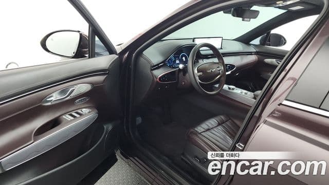 Genesis GV70 2021 — ფოტო 10/20