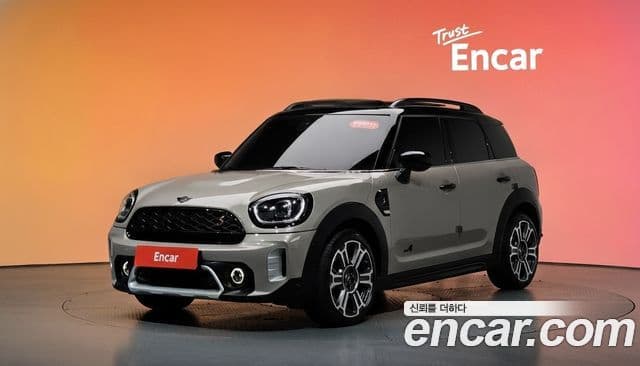 Mini Cooper S Countryman 2023 — ფოტო 1/20