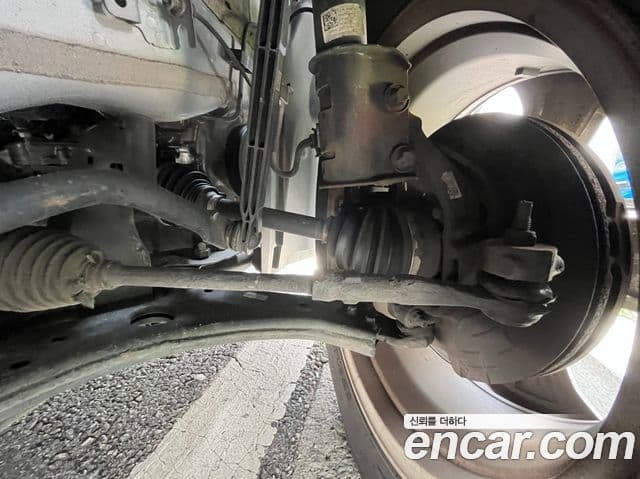 Jeep Compass 2021 — Şəkil 15/18