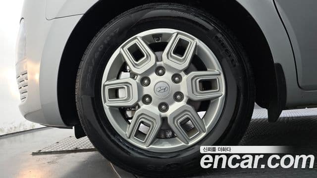 Hyundai Staria 2022 — ფოტო 5/20