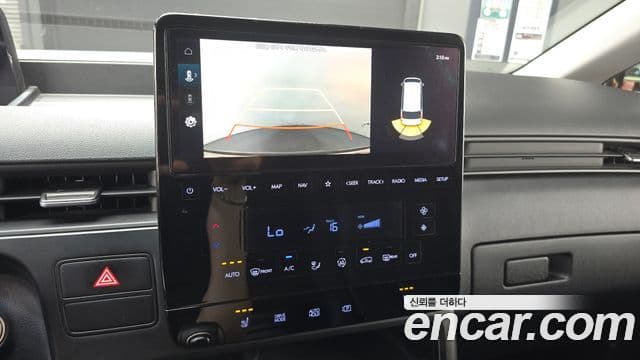 Hyundai Staria 2022 — ფოტო 17/20