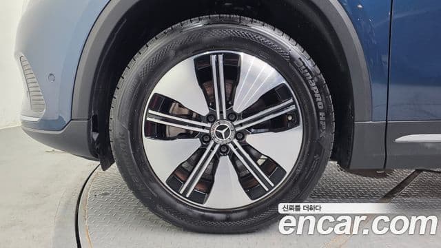 Mercedes-Benz EQA 2021 — ფოტო 12/31