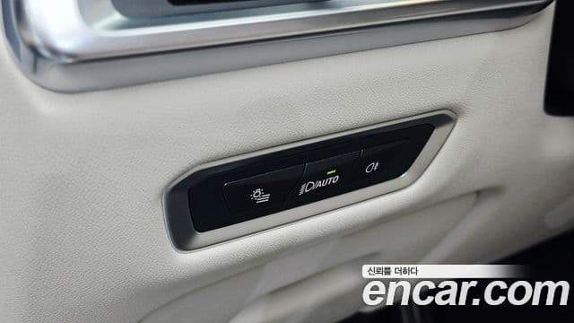 BMW X7 2023 — ფოტო 11/20