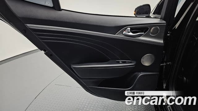 Kia Stinger Meister 2021 — Photo 37/37