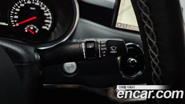 Kia Stinger Meister 2021 — Photo 22/37