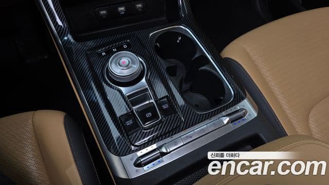 Kia Carnival 2023 — Фото 9/20