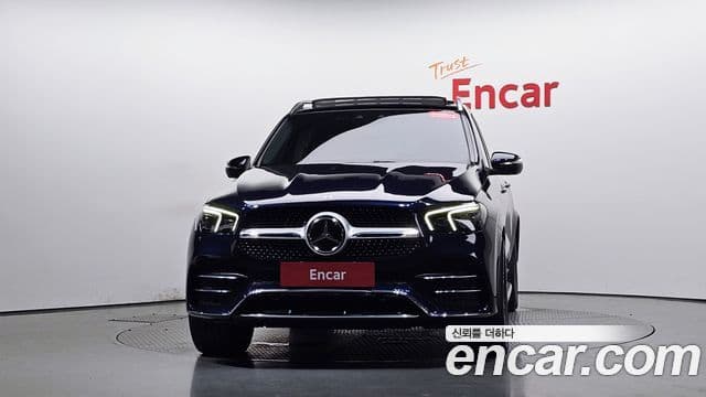 Mercedes-Benz GLE-Class 2020 — ფოტო 3/20