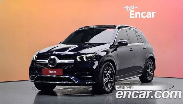 Mercedes-Benz GLE-Class 2020 — ფოტო 1/20