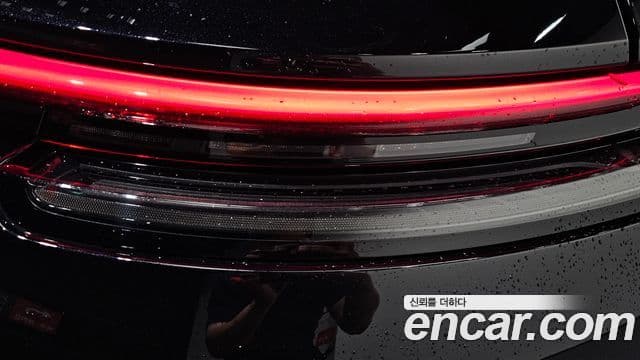 Porsche 911 2024 — Photo 28/35