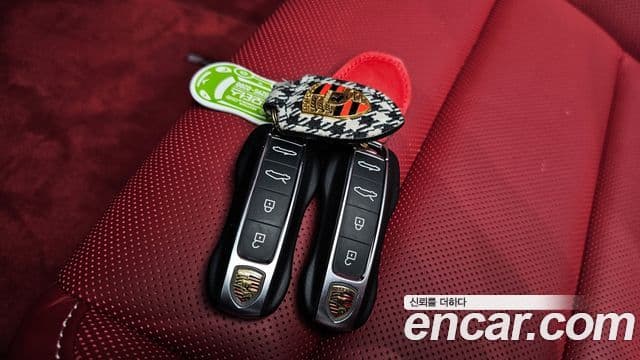 Porsche 911 2024 — Photo 30/35