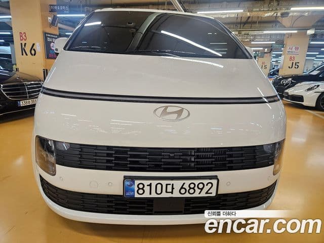 Hyundai Staria 2026 — Photo 3/20