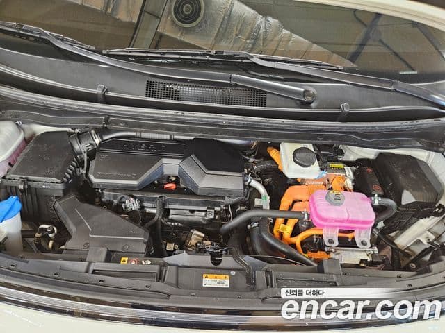 Hyundai Staria 2026 — Photo 6/20