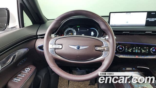 Genesis GV70 2021 — Şəkil 13/20