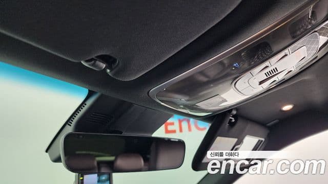 Genesis GV70 2021 — Şəkil 19/20