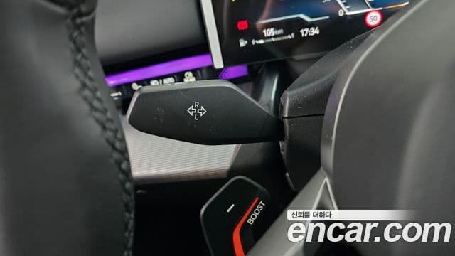 BMW 5 Series 2025 — Photo 16/37