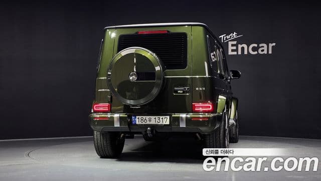 Mercedes-Benz G-Class 2023 — Фото 4/20