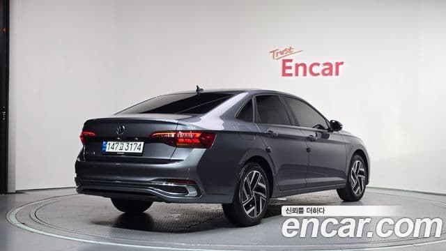 Volkswagen Jetta 2022 — Şəkil 2/20