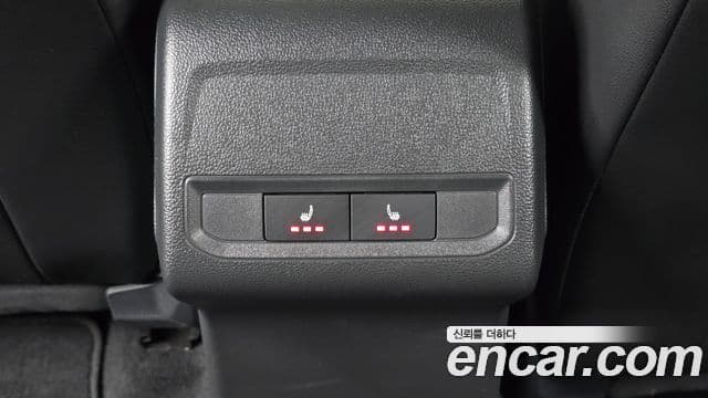 Volkswagen Jetta 2022 — Şəkil 19/20