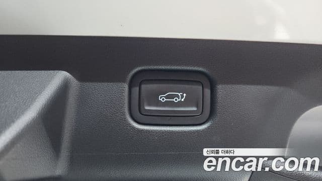 Hyundai Kona 2023 — Şəkil 17/20