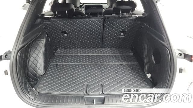 Hyundai Kona 2023 — Şəkil 18/20