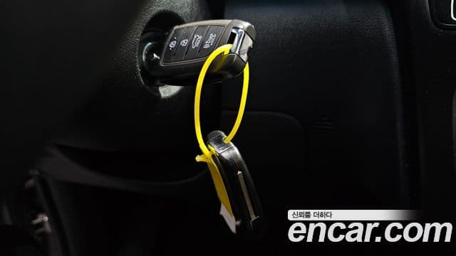 Hyundai Staria 2022 — Фото 17/20