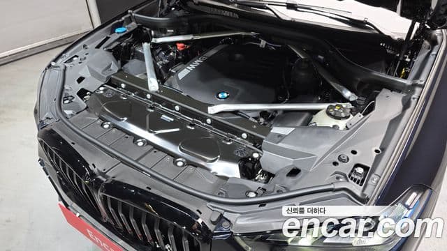 BMW X5 2025 — Photo 4/33