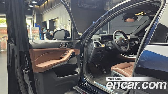 BMW X5 2025 — Photo 3/33