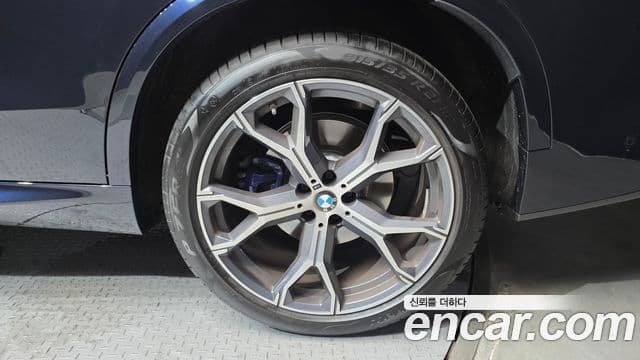 BMW X5 2025 — Photo 7/33