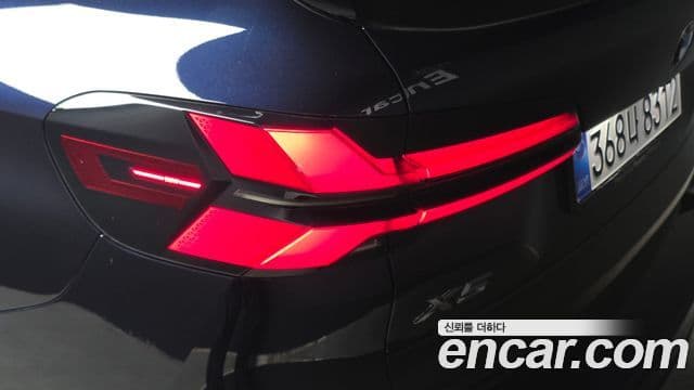 BMW X5 2025 — Photo 16/33