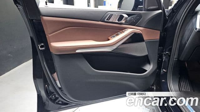 BMW X5 2025 — Photo 8/33