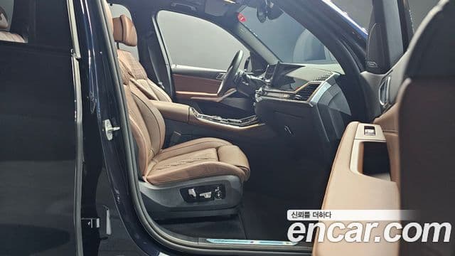 BMW X5 2025 — Photo 2/33