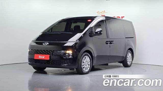 Hyundai Staria 2023 — Şəkil 1/20