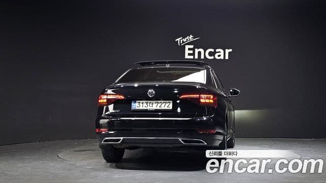 Volkswagen Jetta 2020 — Şəkil 4/20