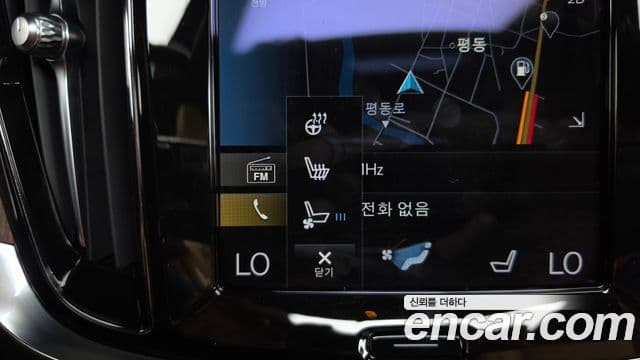 Volvo S60 2021 — Photo 23/36
