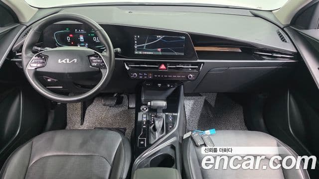 Kia Niro 2022 — ფოტო 7/20