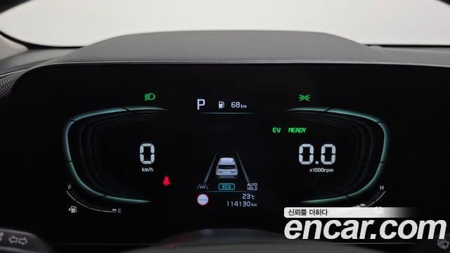 Kia Niro 2022 — ფოტო 8/20
